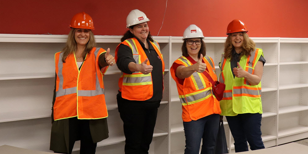 Mayor Marianne Meed Ward, Nicole Nolan, Leslie Rigg,  Lita Barrie